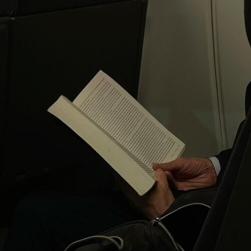 Five Simple Ways to Turn a Non-Reader Into a Reader